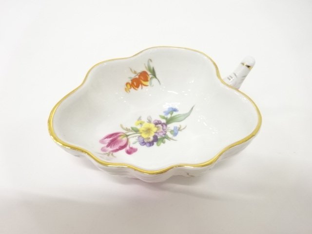 Pottery & Ceramics